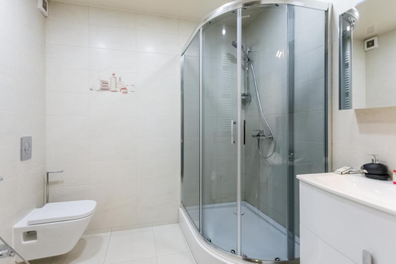 Central Cosy 5Bd-5Bath Apartment Tbilisi Exterior foto